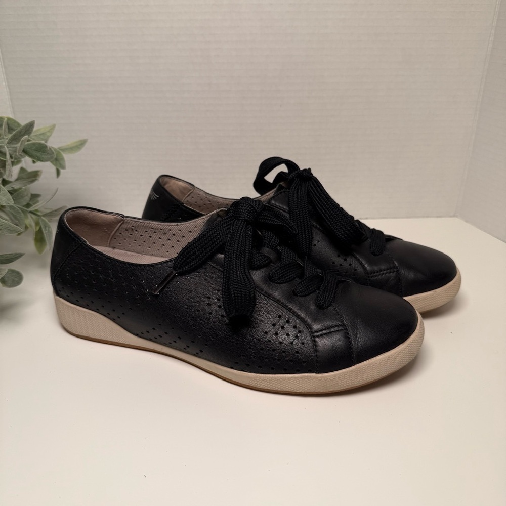 Dansko Women's Orli Sneaker - Picture 3 of 16